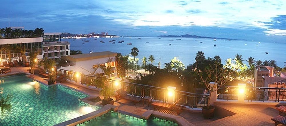 Summer Spring Hotel Pattaya Exterior foto