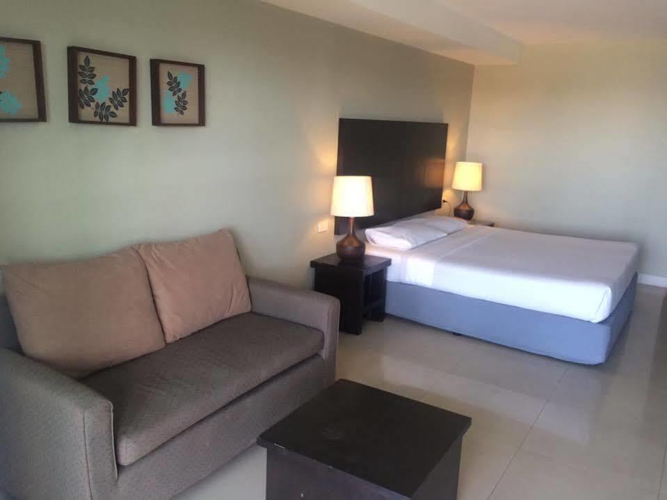 Summer Spring Hotel Pattaya Exterior foto